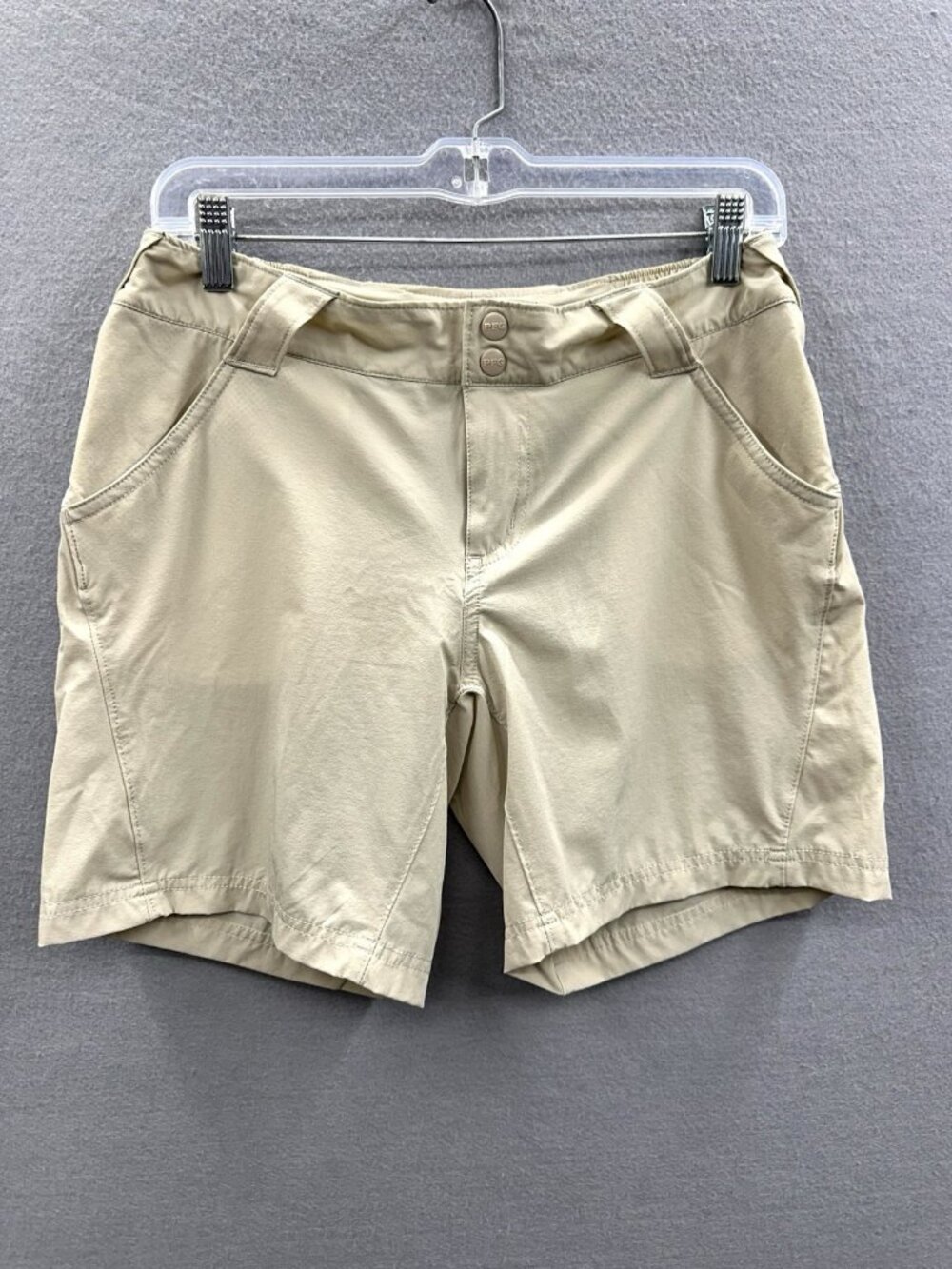 Columbia PFG Shorts Womens 6 Beige 7 In Inseam Lightweight Outdoor Fishing Chino